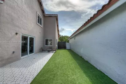 18515 NW 55th Ave, Miami Gardens, FL 33055 - Photo 12