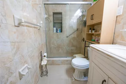 1240 NW 124th St, North Miami, FL 33167 - Photo 12