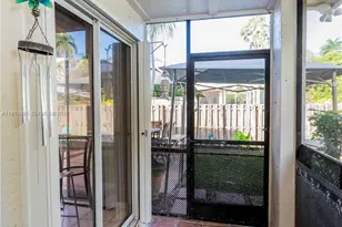 1327 Seagrape Cir, Weston, FL 33326 - Photo 28