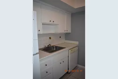 1885 NE 121st St #23, North Miami, FL 33181 - Photo 2