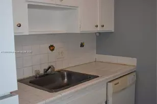 1885 NE 121st St, North Miami, FL 33181 - Photo 2