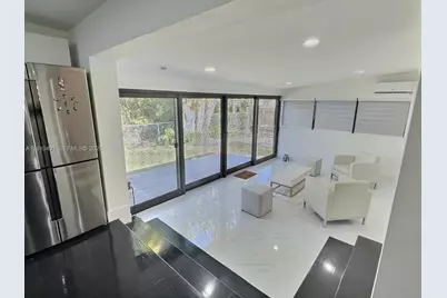 6541 SW 18 St, Miami, FL 33155 - Photo 6