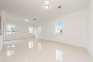 9341 SW 174th St, Palmetto Bay, FL 33157 - Photo 10