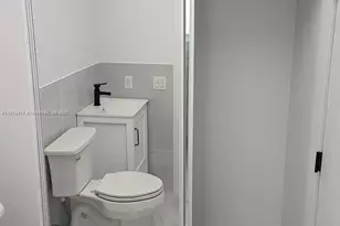 9313 NW 24th Pl, Pembroke Pines, FL 33024 - Photo 16