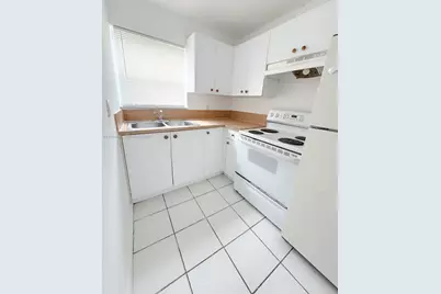 2840 NW 15th Ct #2, Fort Lauderdale, FL 33311 - Photo 4