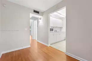 800 SW 131st Ave, Pembroke Pines, FL 33027 - Photo 2