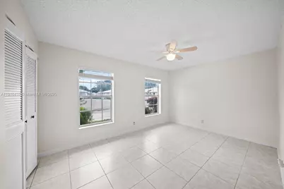 508 Holyoke Ln #A, Lake Worth, FL 33467 - Photo 10