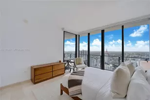 88 SW 7th St, Miami, FL 33130 - Photo 10