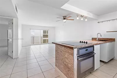 1245 West Ave #502, Miami Beach, FL 33139 - Photo 1