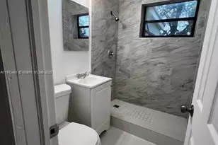 4711 SW 31st Dr, West Park, FL 33023 - Photo 12