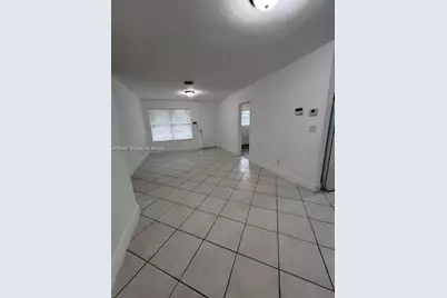 4711 SW 31st Dr, West Park, FL 33023 - Photo 10