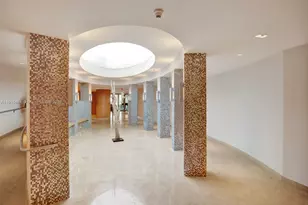 900 Biscayne Blvd, Miami, FL 33132 - Photo 14