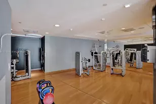 900 Biscayne Blvd, Miami, FL 33132 - Photo 22