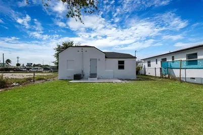 741 NW 77th Ter, Miami, FL 33150 - Photo 28