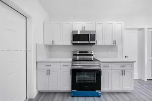 741 NW 77th Terrace, Miami, FL 33150 - Photo 10