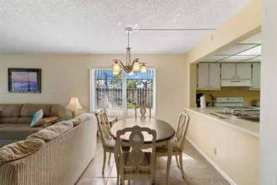 1087 Forest Lakes Drive #309, Naples, FL 34105 - Photo 4