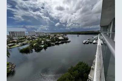 330 Sunny Isles Blvd #5-1008, Sunny Isles Beach, FL 33160 - Photo 10