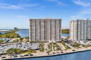 300 Bayview Dr, Sunny Isles Beach, FL 33160 - Photo 22