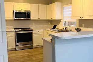4123 NE 24th St, Homestead, FL 33033 - Photo 4