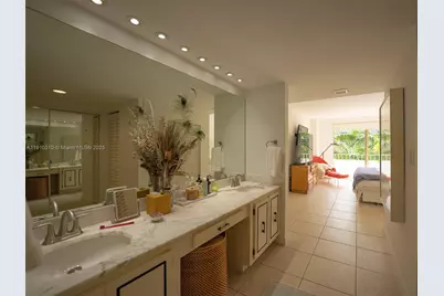 199 Ocean Lane Dr #313, Key Biscayne, FL 33149 - Photo 6