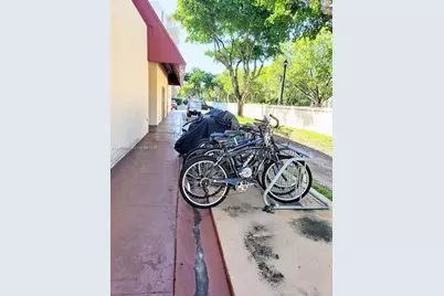 3101 N Country Club Dr #101, Aventura, FL 33180 - Photo 20