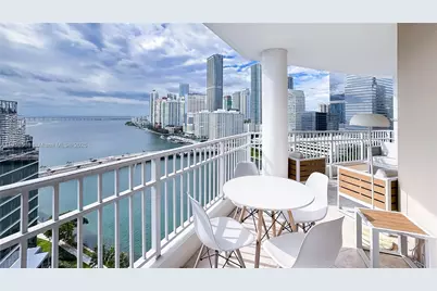 701 Brickell Key Blvd #1912, Miami, FL 33131 - Photo 1