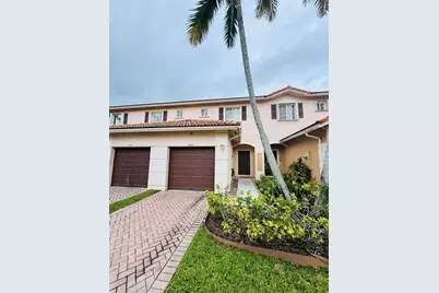 5753 Isles Cir #0, Tamarac, FL 33321 - Photo 1