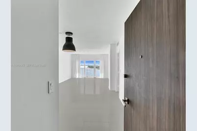 300 Bayview Dr #902, Sunny Isles Beach, FL 33160 - Photo 24