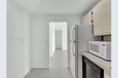 300 Bayview Dr #902, Sunny Isles Beach, FL 33160 - Photo 40