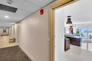 300 Bayview Dr, Sunny Isles Beach, FL 33160 - Photo 6