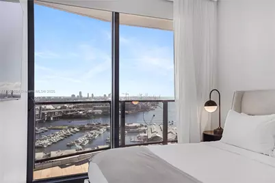 398 NE 5th St #1811, Miami, FL 33132 - Photo 12