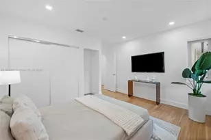 5211 Granada Blvd, Coral Gables, FL 33146 - Photo 16