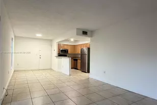 5112 NW 79th Ave, Doral, FL 33166 - Photo 6