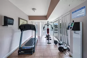 405 S Pine Island Rd, Plantation, FL 33324 - Photo 26