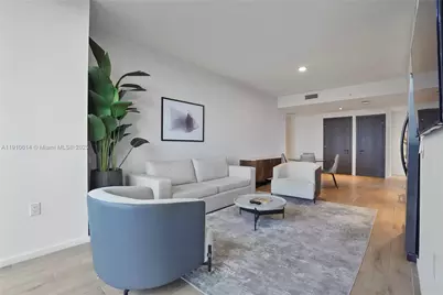 398 NE 5th St #3618, Miami, FL 33132 - Photo 6