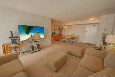 301 174th St #1917, Sunny Isles Beach, FL 33160 - Photo 2