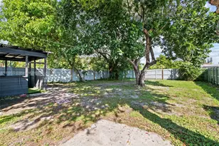 2227 Cleveland St, Hollywood, FL 33020 - Photo 2