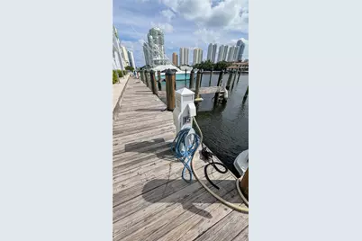 400 Sunny Isles Blvd, Sunny Isles Beach, FL 33160 - Photo 2