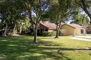 1858 Tamarind Ln, Coconut Creek, FL 33063 - Photo 1