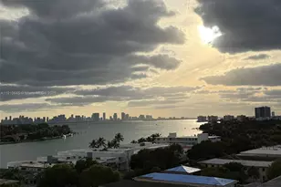 6900 Bay Dr, Miami Beach, FL 33141 - Photo 24