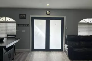 18859 NW 86th Ave, Hialeah, FL 33015 - Photo 2