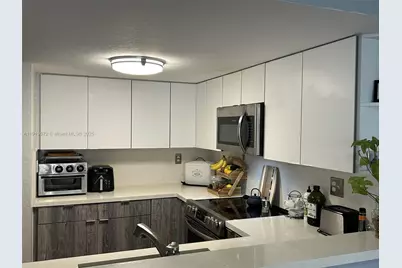 18859 NW 86th Ave #3305, Hialeah, FL 33015 - Photo 10