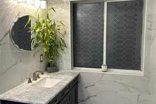 18859 NW 86th Ave, Hialeah, FL 33015 - Photo 24