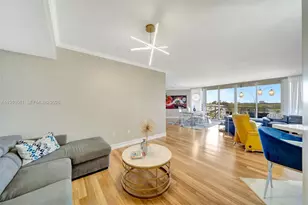 6051 N Ocean Dr, Hollywood, FL 33019 - Photo 6