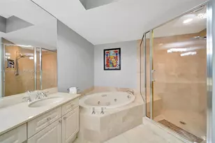 6051 N Ocean Dr, Hollywood, FL 33019 - Photo 10