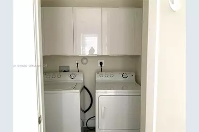 10265 NW 63rd Ter #210, Doral, FL 33178 - Photo 12