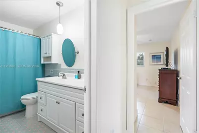 281 SE 3rd Ct, Pompano Beach, FL 33060 - Photo 24