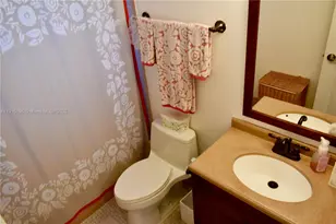 7860 NW 50th St, Lauderhill, FL 33351 - Photo 16