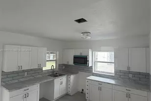 40 NW 62nd Ave, Miami, FL 33126 - Photo 22