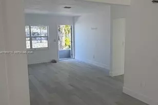 40 NW 62nd Ave, Miami, FL 33126 - Photo 8